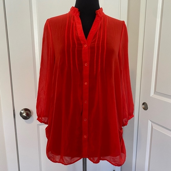 Forever 21 Tops - Forever 21 - Chiffon Button Down Blouse - Size Large